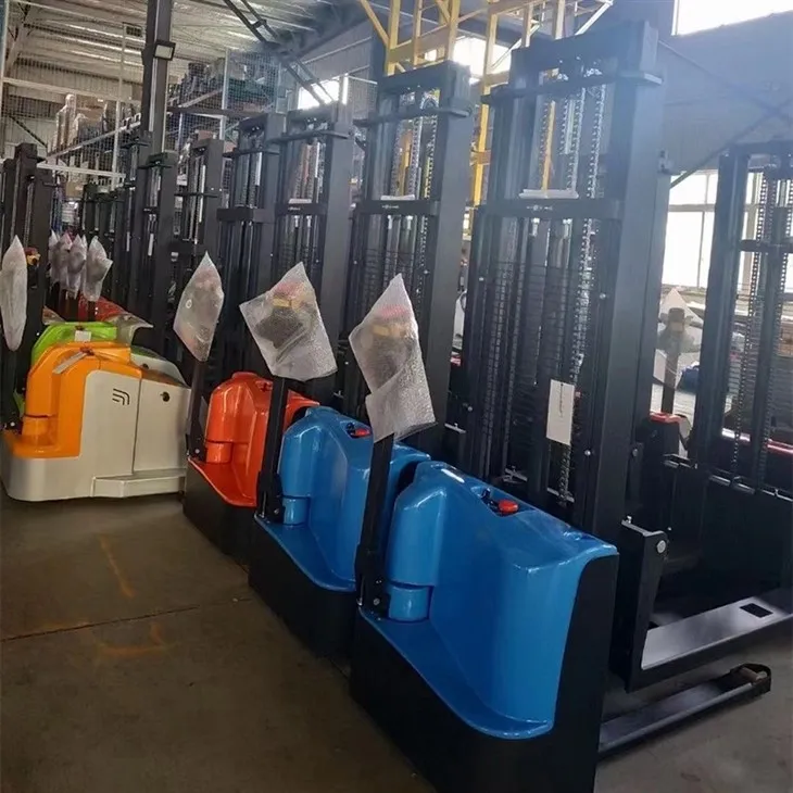 Small Manual Pallet Stacker